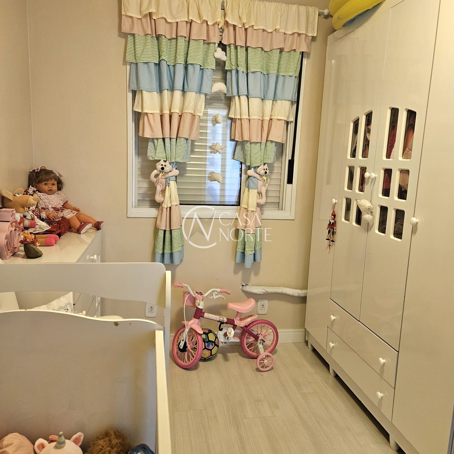 Apartamento à venda com 2 quartos, 51m², 1 suíte, 1 vaga, Avenida Assis Brasil no bairro Sarandi em Porto Alegre