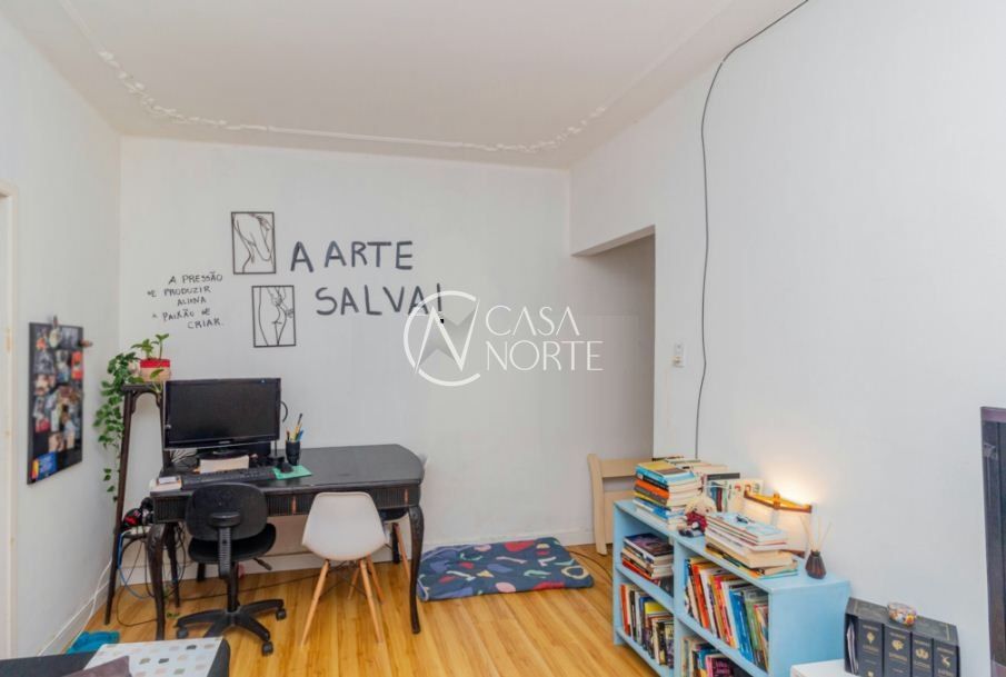 Apartamento à venda com 1 quarto, 43m², Rua Três de Maio no bairro Floresta em Porto Alegre