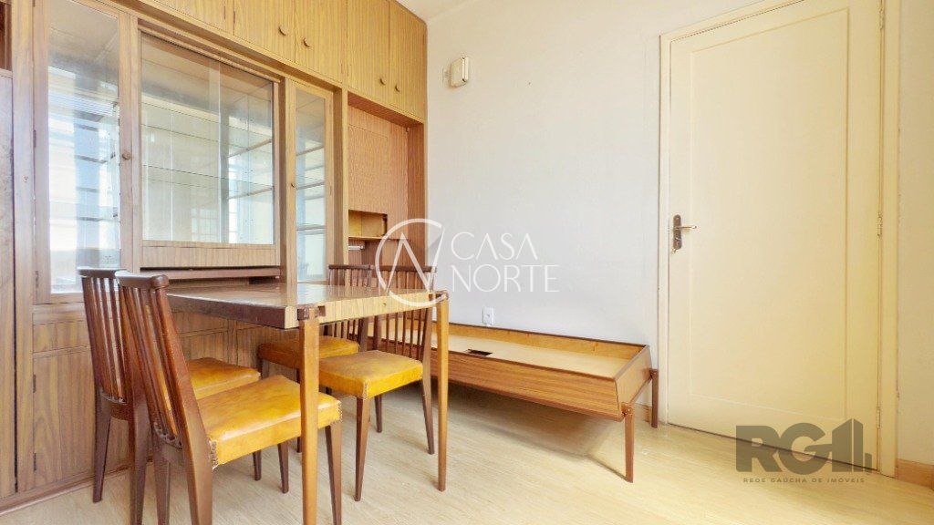 Apartamento à venda com 2 quartos, 132m², Rua Almirante Tamandaré no bairro Floresta em Porto Alegre