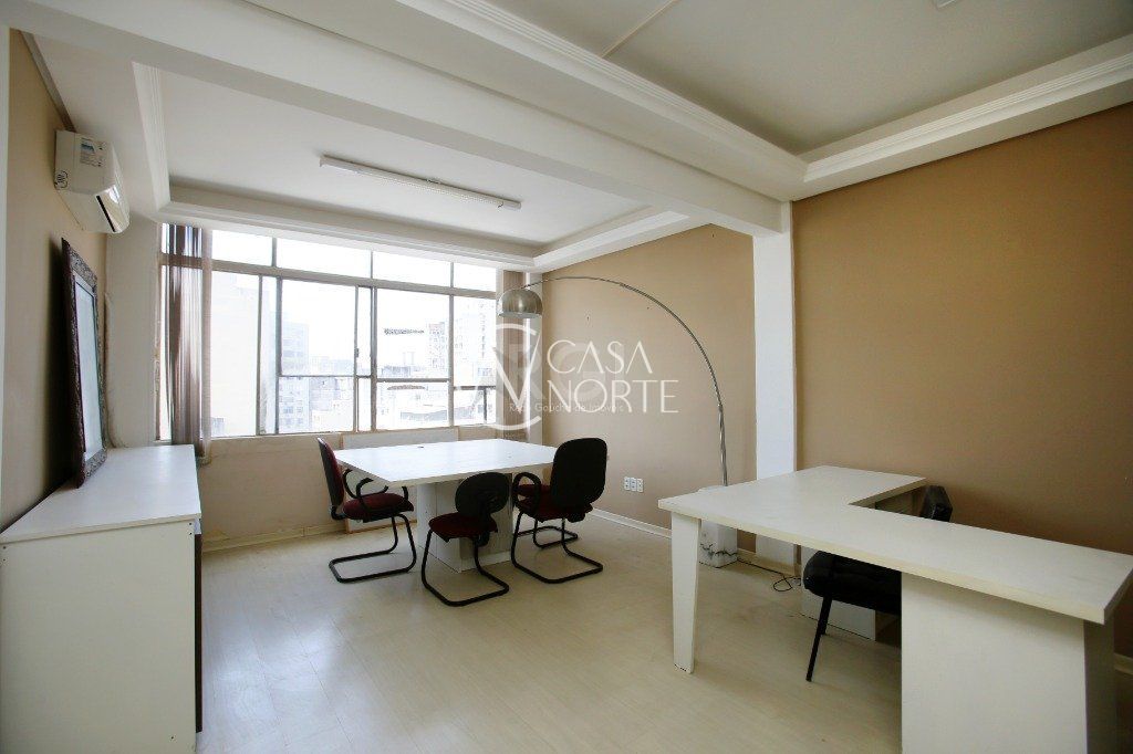 Sala Comercial à venda , 46m², Rua Vigario José Inácio no bairro Centro Histórico em Porto Alegre