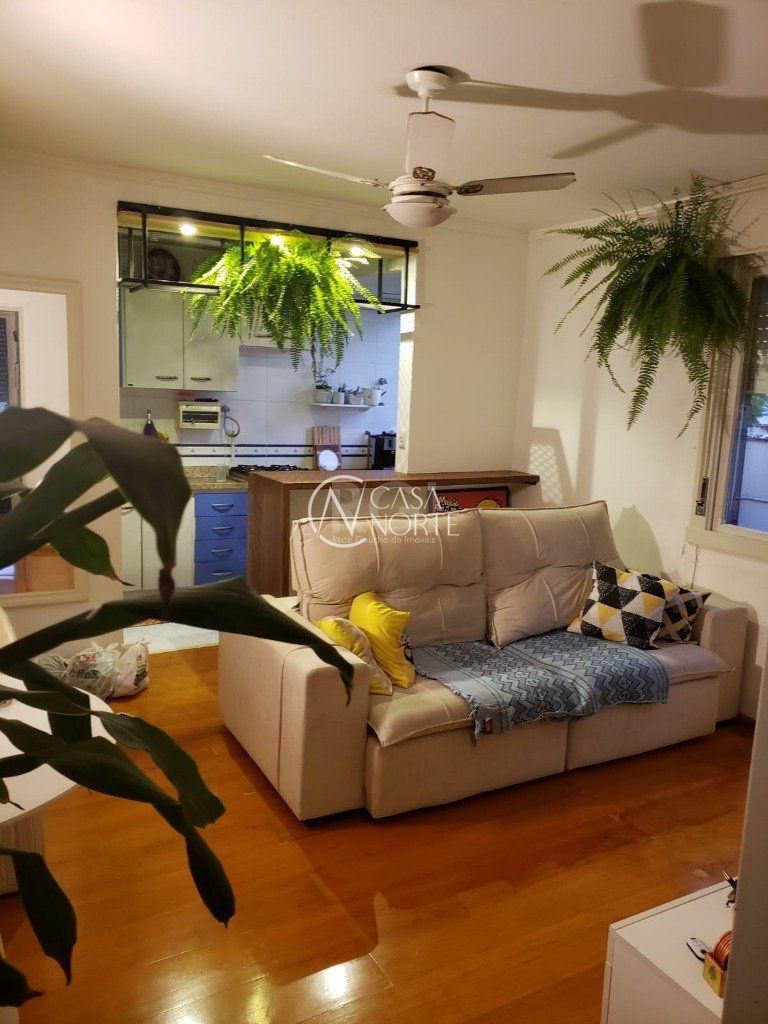 Apartamento à venda com 1 quarto, 44m², 1 vaga, Rua Vicente da Fontoura no bairro Santana em Porto Alegre