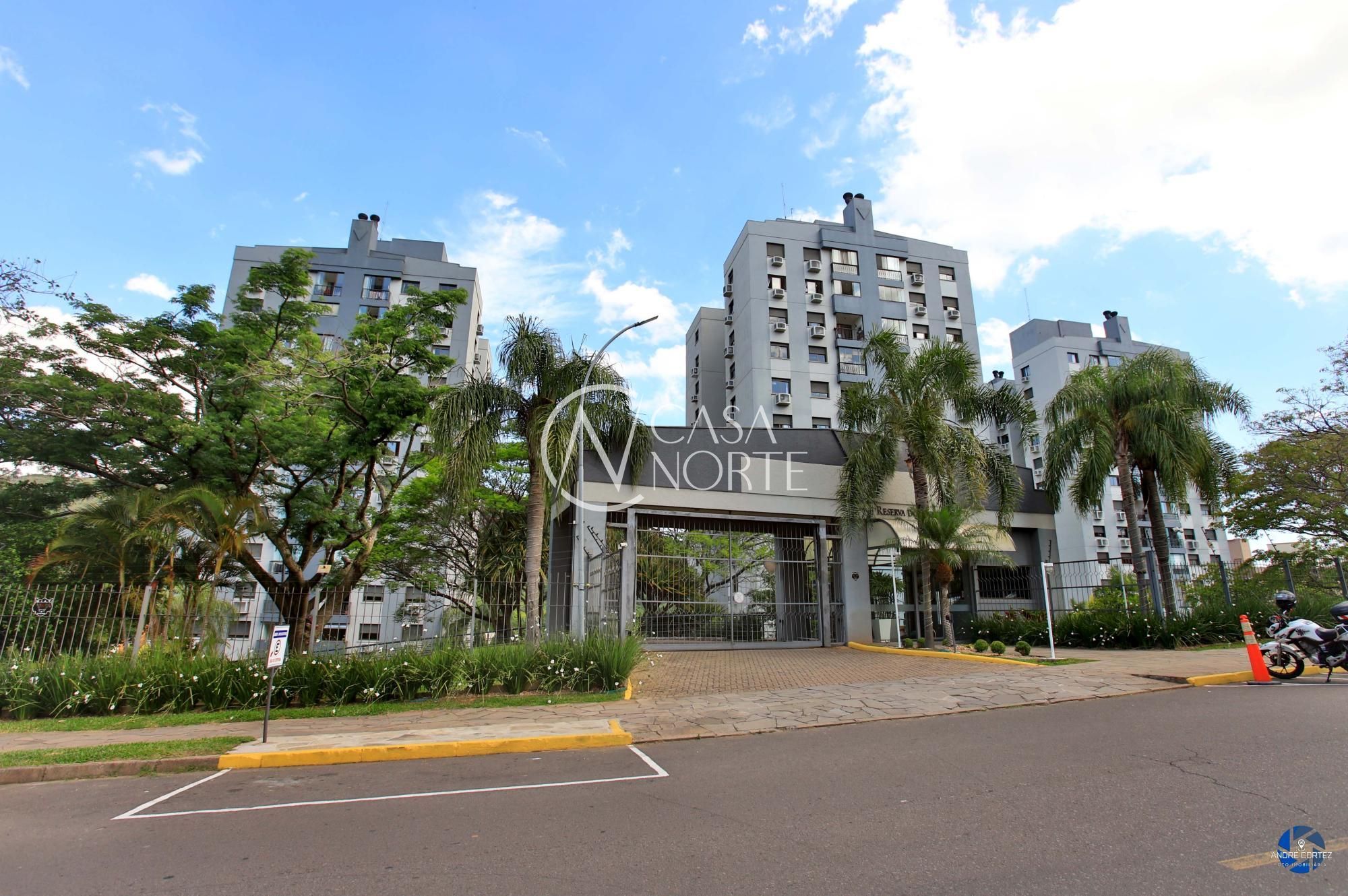 Apartamento à venda com 2 quartos, 7900m², 1 suíte, 1 vaga, Rua Abram Goldsztein no bairro Jardim Carvalho em Porto Alegre