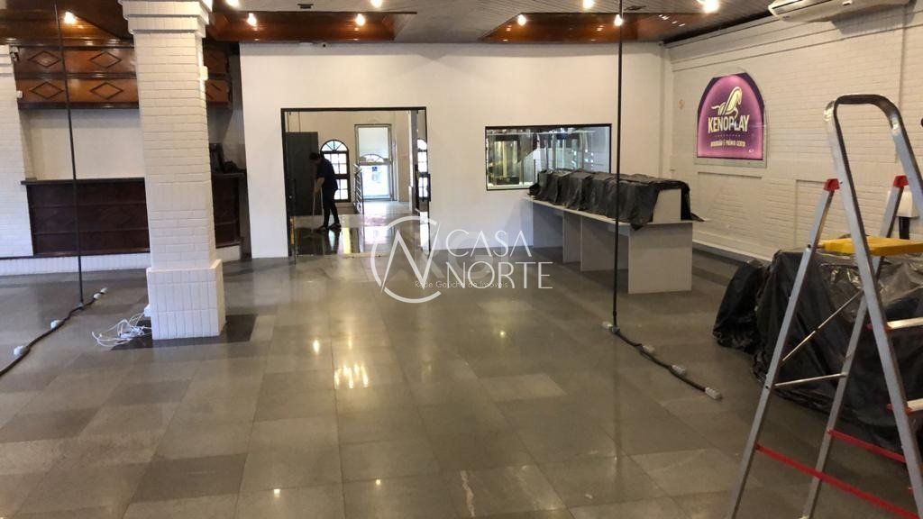 Prédio Comercial à venda , 1300m², 18 vagas, Rua José de Alencar no bairro Menino Deus em Porto Alegre