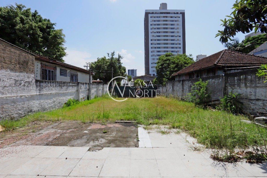 Terreno à venda  com 300m², Rua Frei Germano no bairro Partenon em Porto Alegre