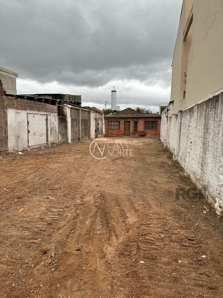 Terreno à venda  com 356m², 4 vagas, Rua Marques de Alegrete no bairro São João em Porto Alegre