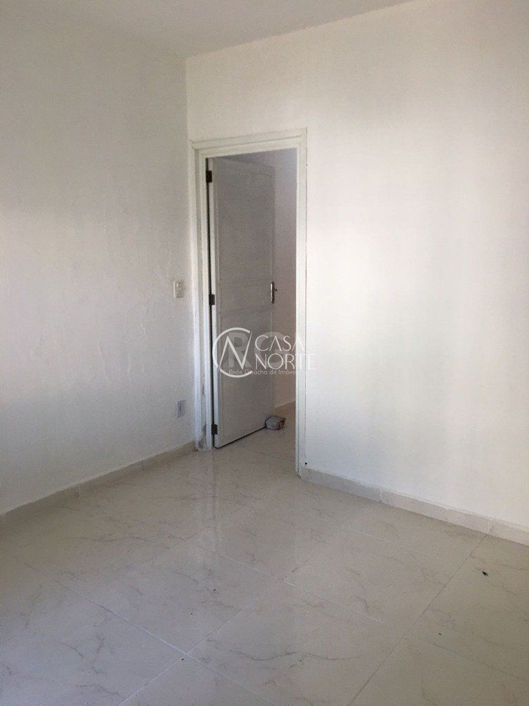 Casa à venda com 1 quarto, 70m², Avenida Pernambuco no bairro Floresta em Porto Alegre