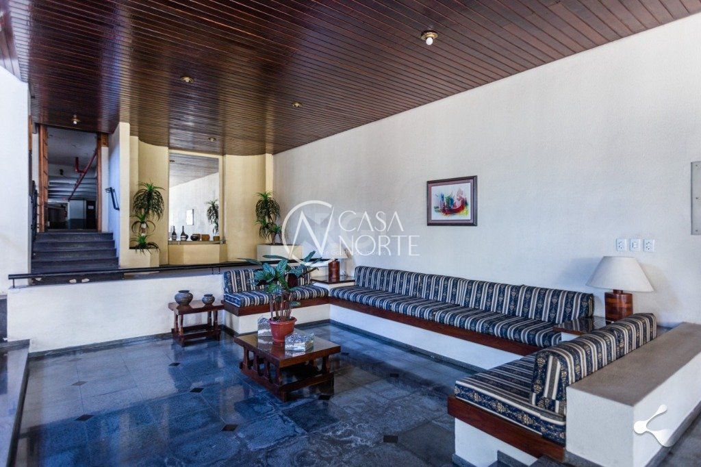 Cobertura à venda com 3 quartos, 156m², 1 suíte, 1 vaga, Avenida Cristovao Colombo no bairro Floresta em Porto Alegre