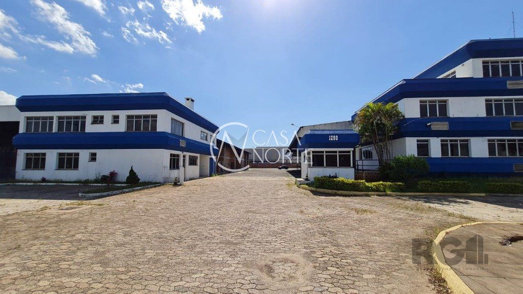 Pavilhão à venda , 4500m², Avenida Plinio Kroeff no bairro Sarandi em Porto Alegre