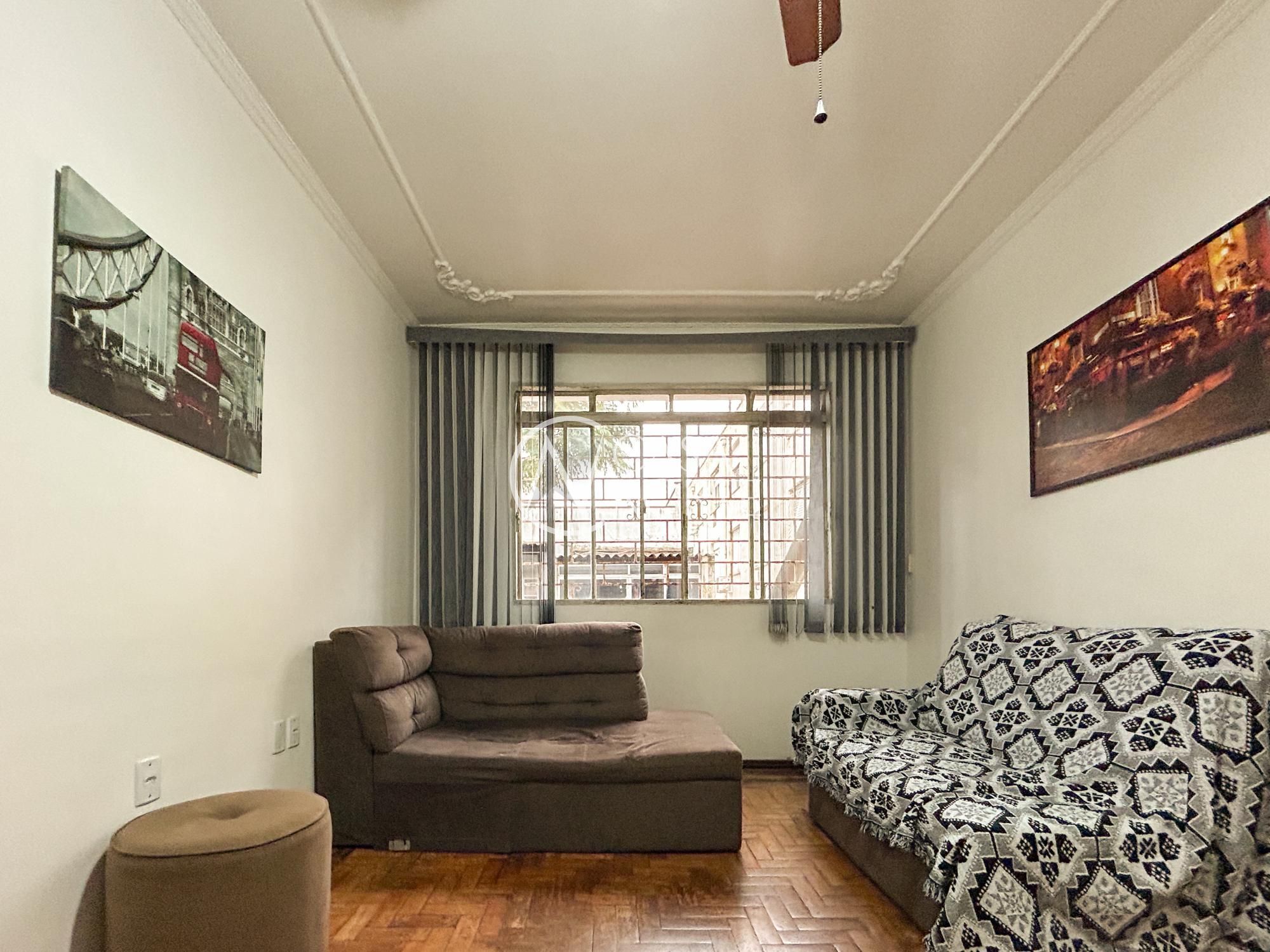 Apartamento à venda com 3 quartos, 96m², 1 suíte, Rua Dona Leopoldina no bairro São João em Porto Alegre