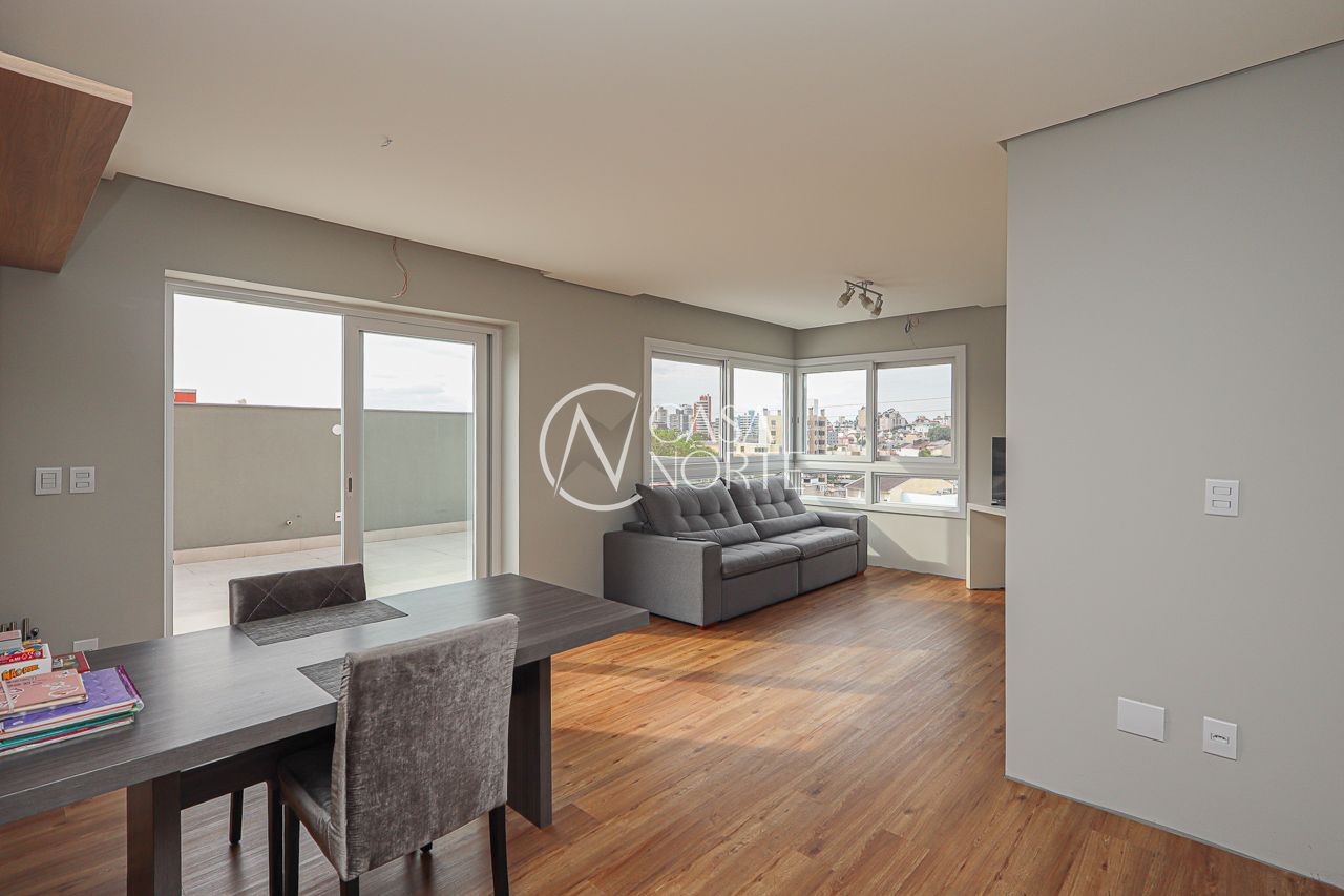 Apartamento Garden à venda com 3 quartos, 140m², 1 suíte, 2 vagas, Nicolau Faillace no bairro Jardim Itu em Porto Alegre