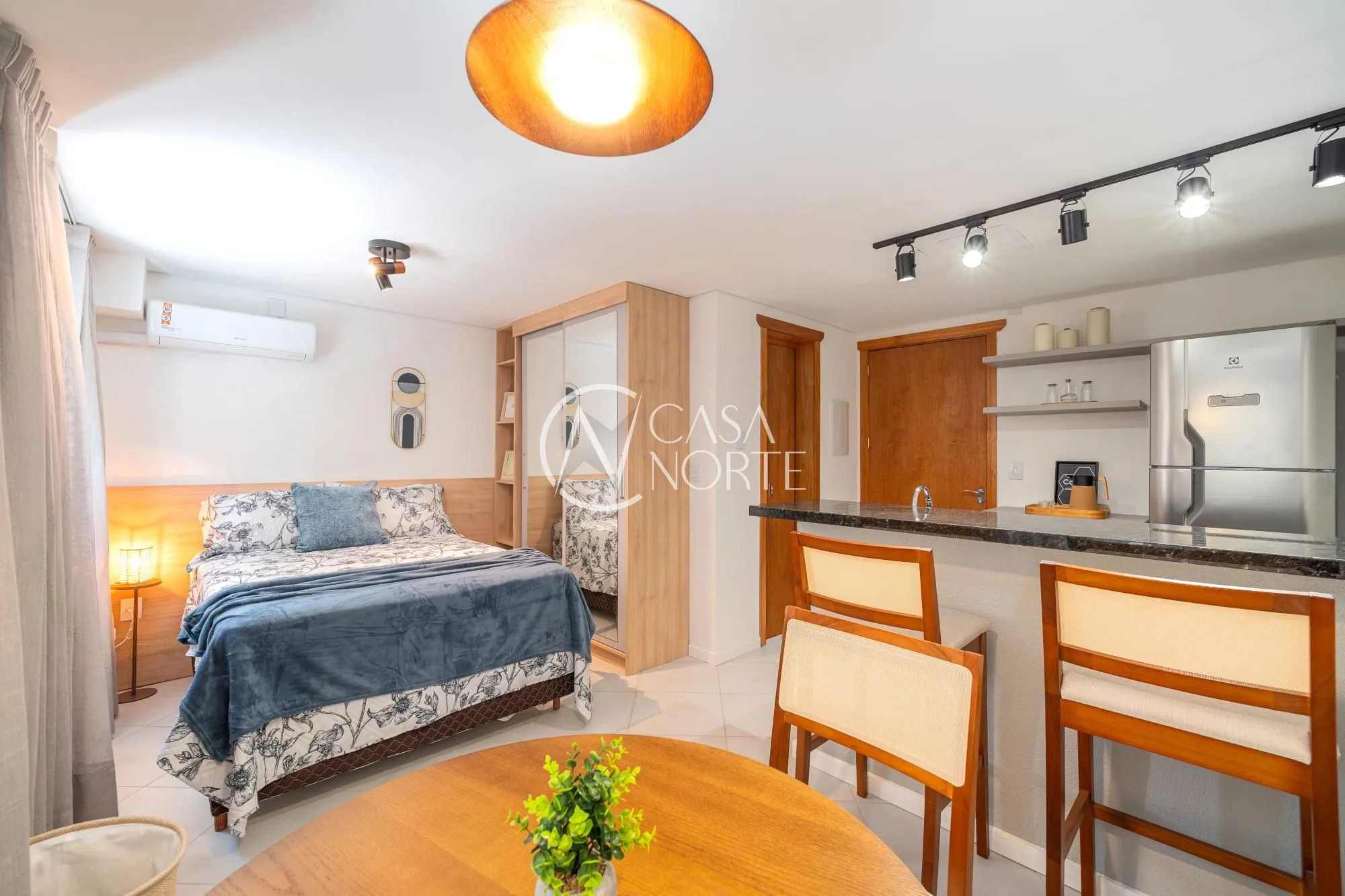 Studio à venda com 1 quarto, 23m², Rua Coronel Genuino no bairro Centro Histórico em Porto Alegre