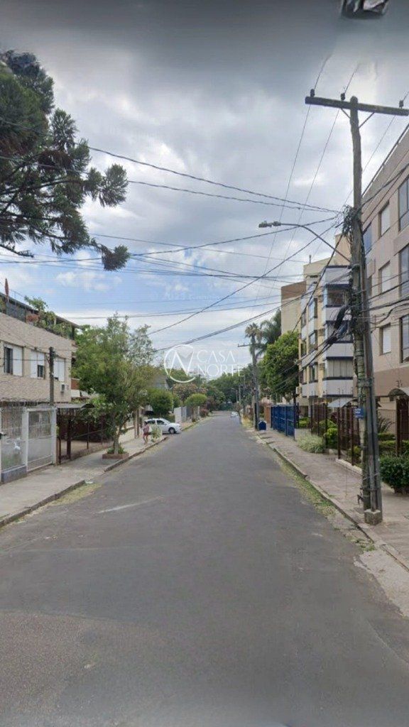 Terreno à venda  com 270m², Rua Afonso Rodrigues no bairro Jardim Botânico em Porto Alegre