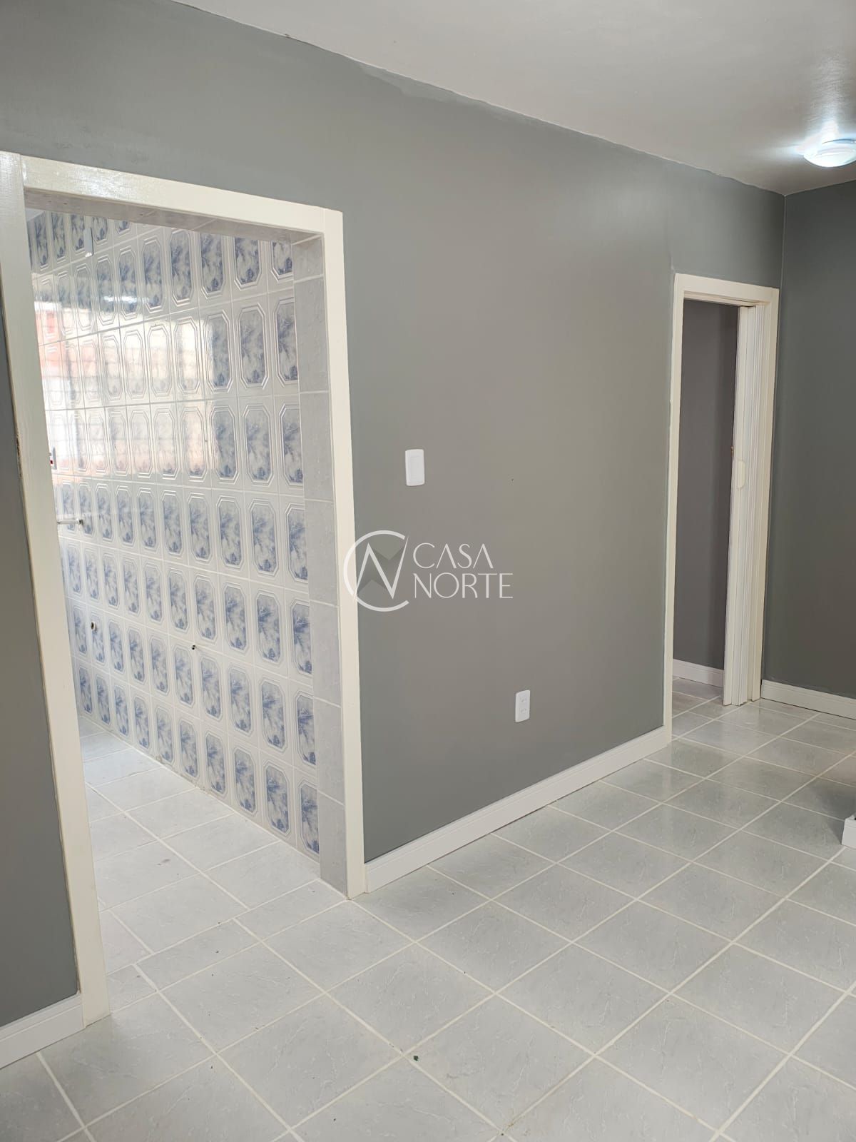 Apartamento à venda com 1 quarto, 33m², 1 vaga, Rua Gomes de Freitas no bairro Jardim Itu em Porto Alegre