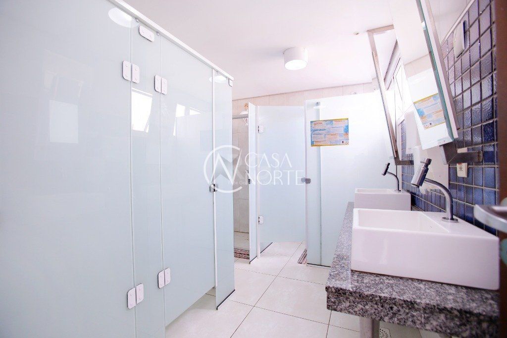 Pousada à venda , 360m², Rua São Carlos no bairro Floresta em Porto Alegre