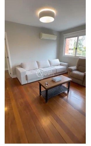 Apartamento à venda com 2 quartos, 70m², 1 vaga, Rua Felipe de Oliveira no bairro Petrópolis em Porto Alegre