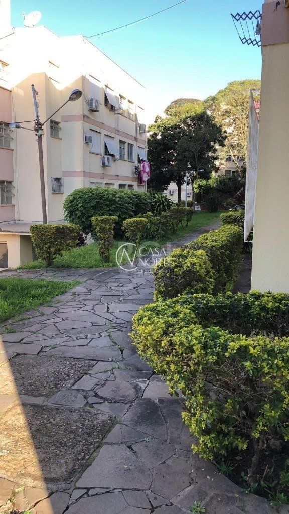 Apartamento à venda com 1 quarto, 33m², 1 vaga, Rua Carlos Pessoa de Brum no bairro Santo Antônio em Porto Alegre