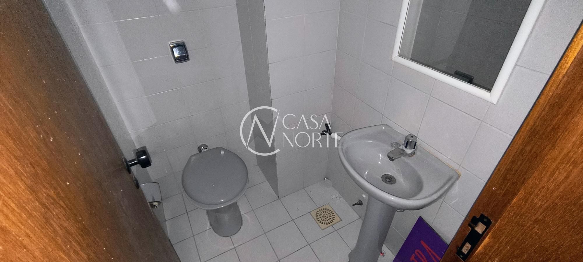 Conjunto Comercial à venda com 1 quarto, 35m², Cristóvão Colombo no bairro Floresta em Porto Alegre