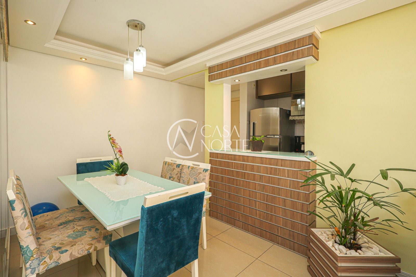 Apartamento à venda com 2 quartos, 48m², 1 vaga, Rua Tenente Ary Tarrago no bairro Jardim Itu em Porto Alegre