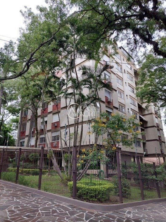 Apartamento à venda com 2 quartos, 77m², 1 vaga, Rua Carlos Von Koseritz no bairro São João em Porto Alegre