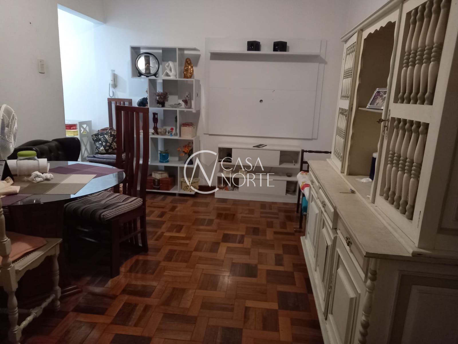 Apartamento à venda com 2 quartos, 51m², Praça Bartolomeu de Gusmão no bairro Floresta em Porto Alegre