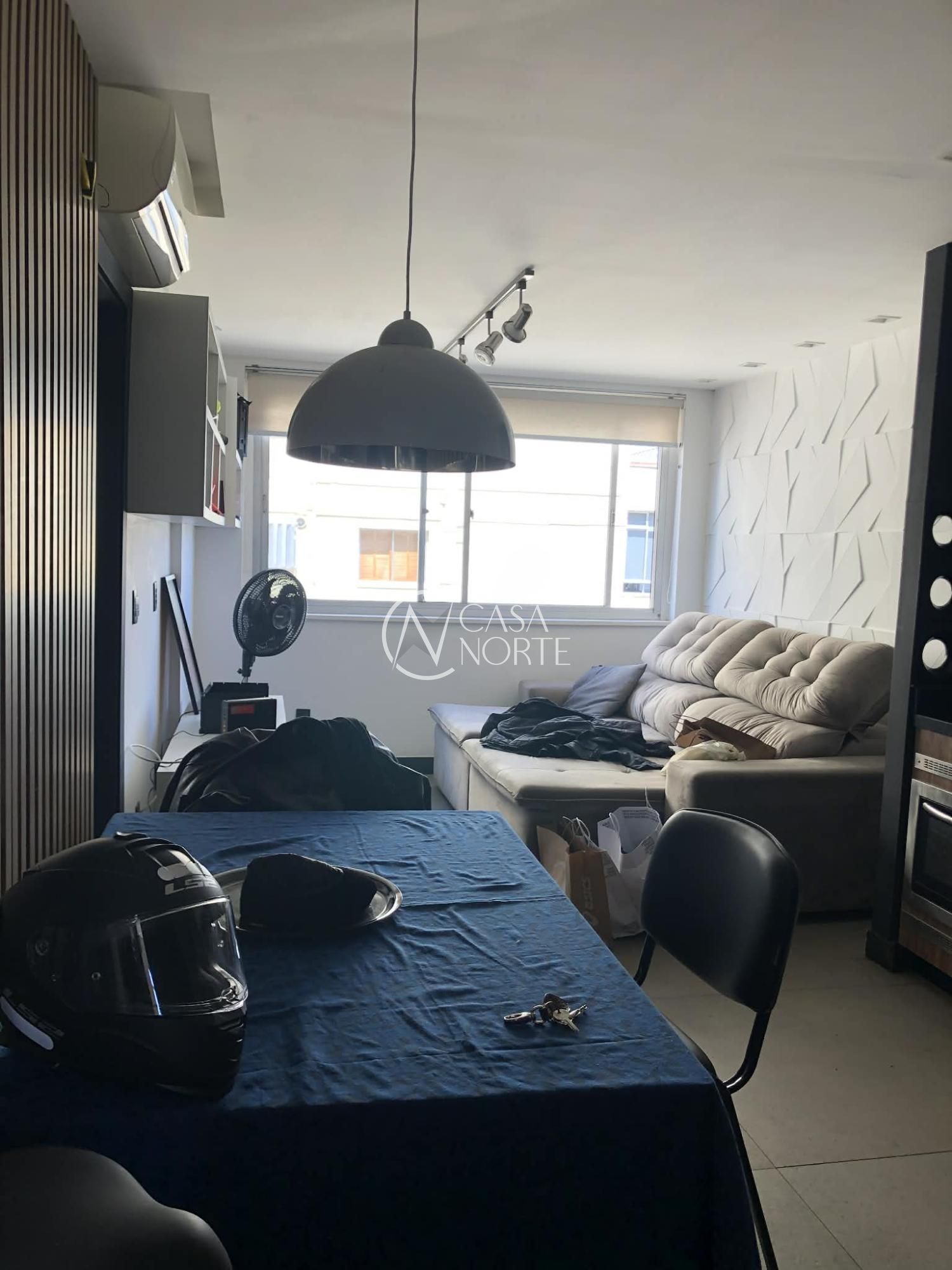 Apartamento à venda com 1 quarto, 50m², Rua Duque de Caxias no bairro Centro Histórico em Porto Alegre