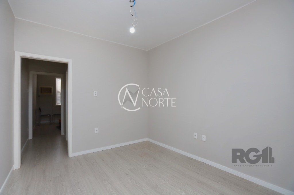 Apartamento à venda com 1 quarto, 33m², Avenida Pernambuco no bairro Navegantes em Porto Alegre