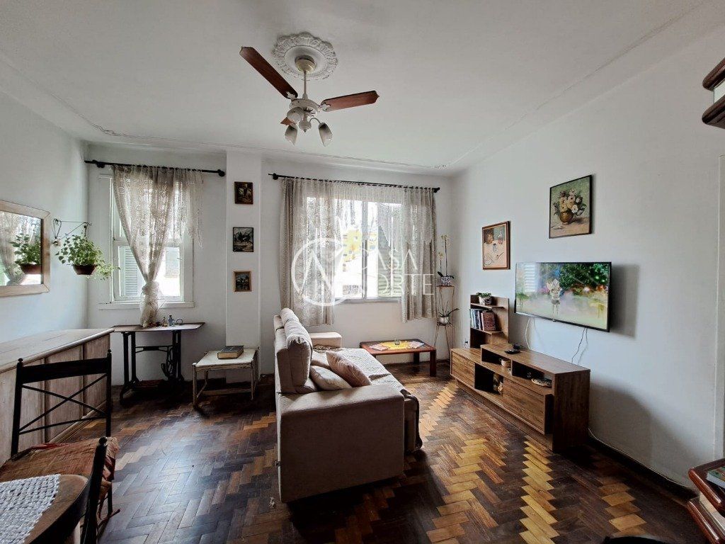 Apartamento à venda com 3 quartos, 88m², Avenida Presidente Franklin Roosevelt no bairro São Geraldo em Porto Alegre