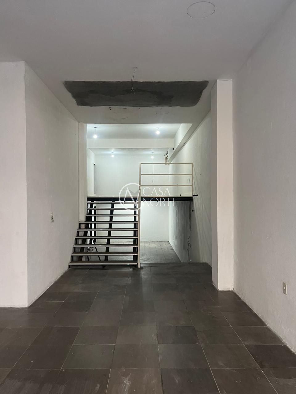 Loja à venda com 2 quartos, 105m², 3 vagas, Rua Coronel Vicente no bairro Centro Histórico em Porto Alegre