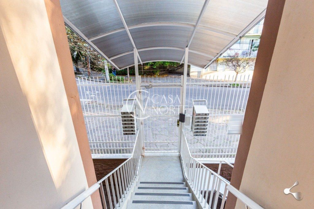 Apartamento à venda com 2 quartos, 62m², Rua Marcelo Gama no bairro São João em Porto Alegre