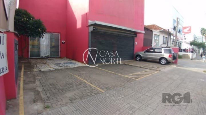 Loja à venda , 435m², 3 vagas, Avenida Protásio Alves no bairro Petrópolis em Porto Alegre