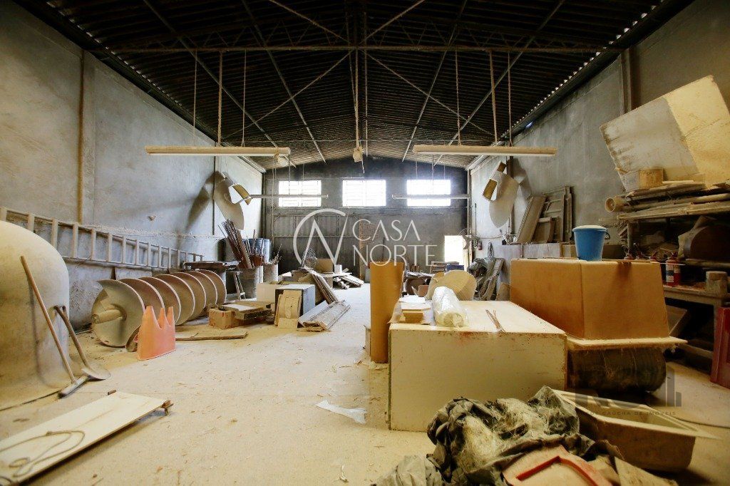 Pavilhão à venda  com 0m², 3 vagas, Avenida Manoel Elias no bairro Jardim Leopoldina em Porto Alegre