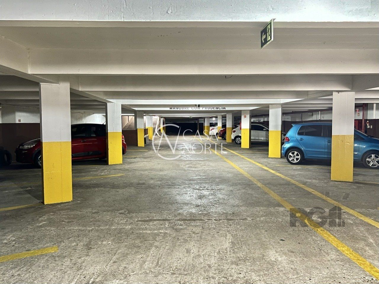 Box à venda , Rua Riachuelo no bairro Centro Histórico em Porto Alegre