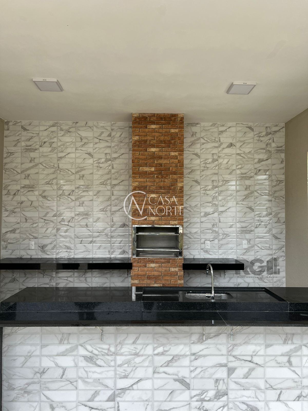 Apartamento à venda com 2 quartos, 53m², 1 suíte, 1 vaga, Rua Irmão Norberto Francisco Rauch no bairro Jardim Carvalho em Porto Alegre