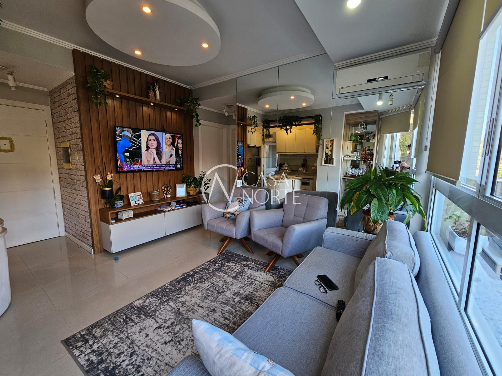 Apartamento Garden à venda com 2 quartos, 63m², 1 suíte, 1 vaga, Travessa Colônia no bairro Jardim Lindóia em Porto Alegre