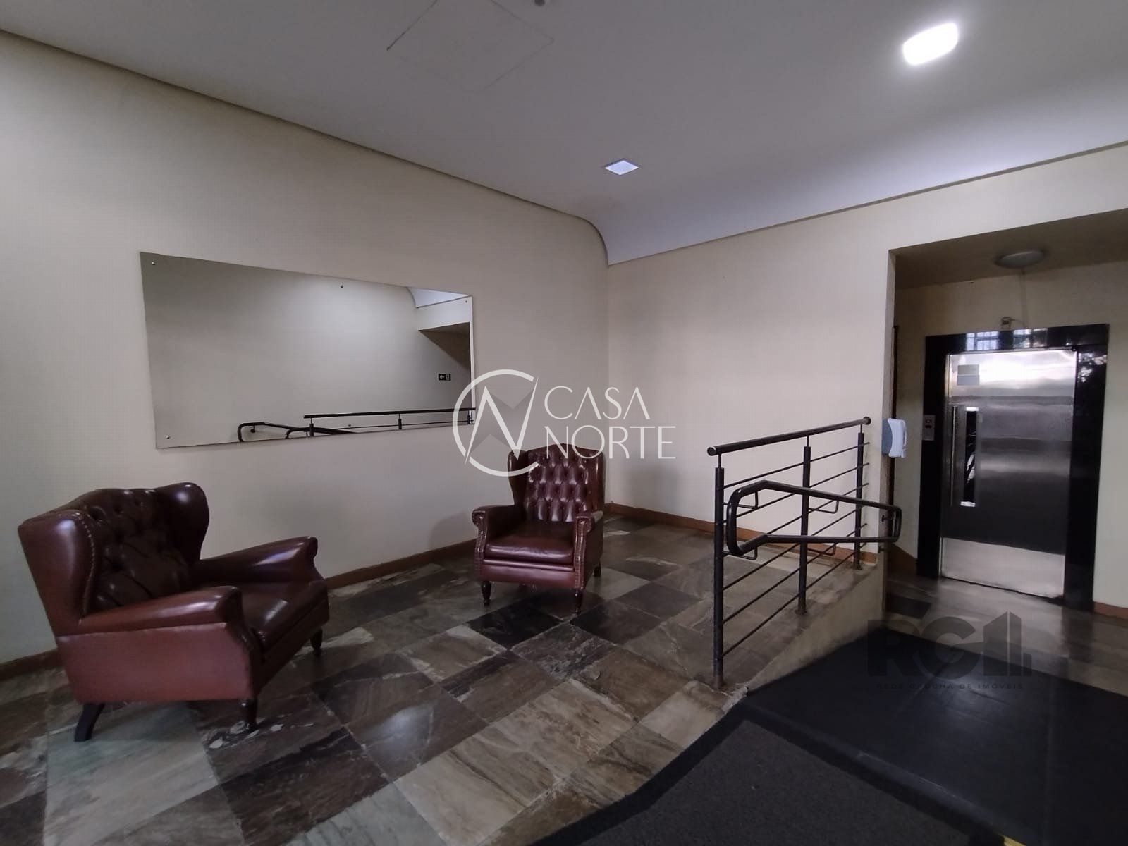 Apartamento à venda com 2 quartos, 81m², 1 vaga, Avenida Protásio Alves no bairro Petrópolis em Porto Alegre