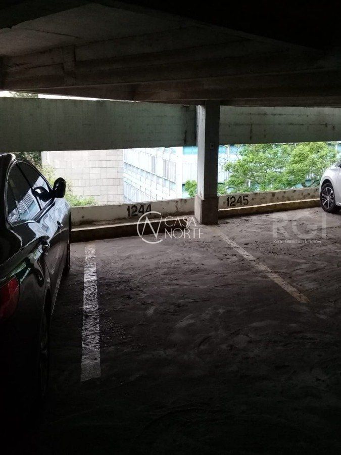 Box à venda , 12m², 1 vaga, Rua Riachuelo no bairro Centro Histórico em Porto Alegre