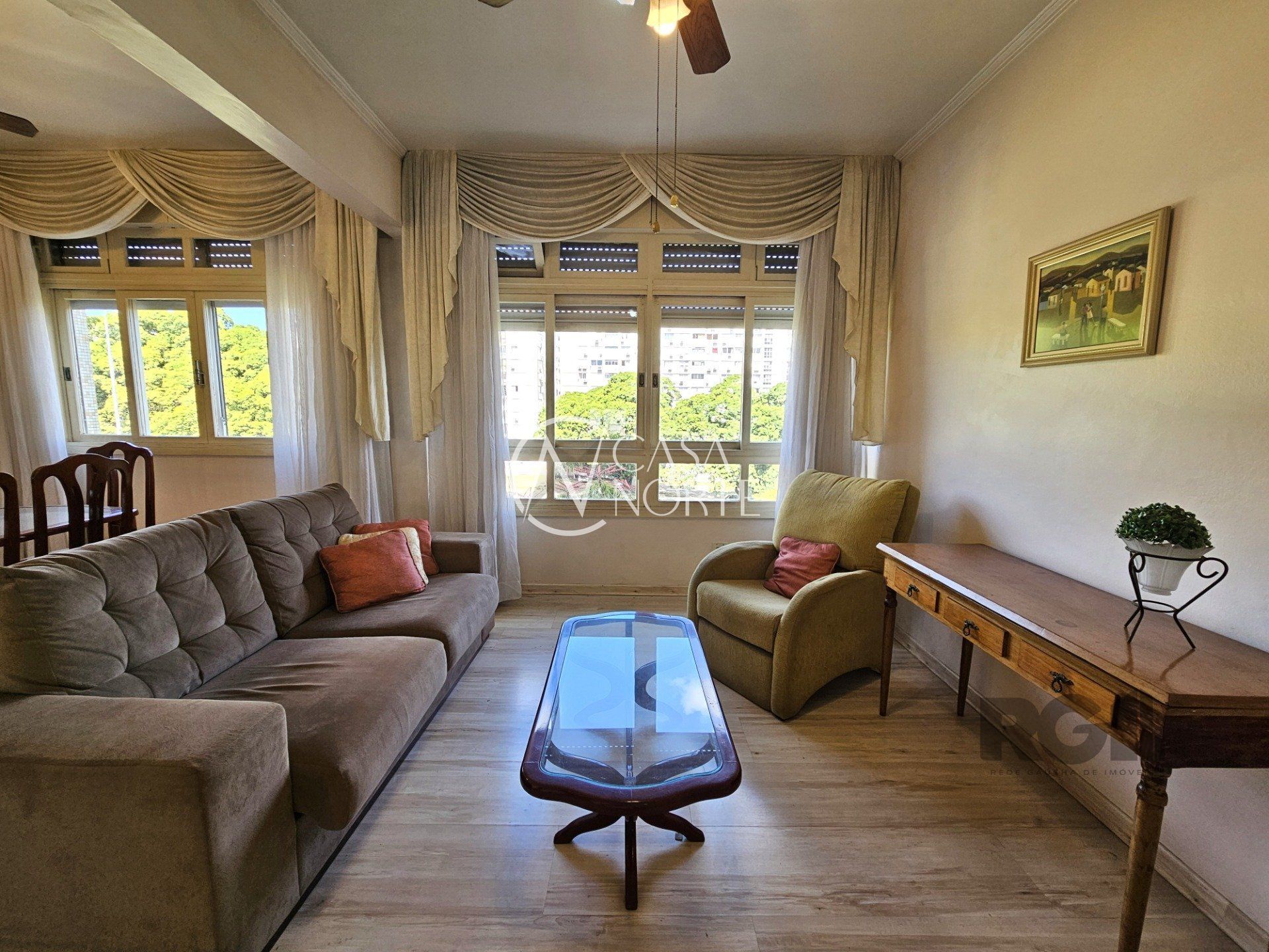 Apartamento à venda com 3 quartos, 86m², 1 vaga, Rua Sarmento Leite no bairro Centro Histórico em Porto Alegre