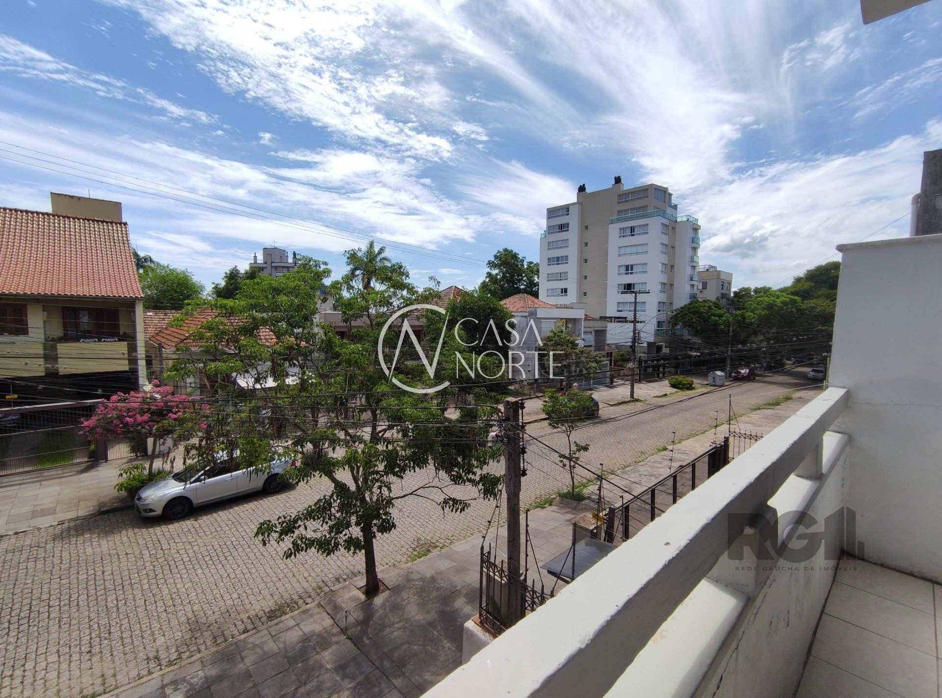 Prédio Residencial à venda , 681m², Rua Marcelo Gama no bairro São João em Porto Alegre