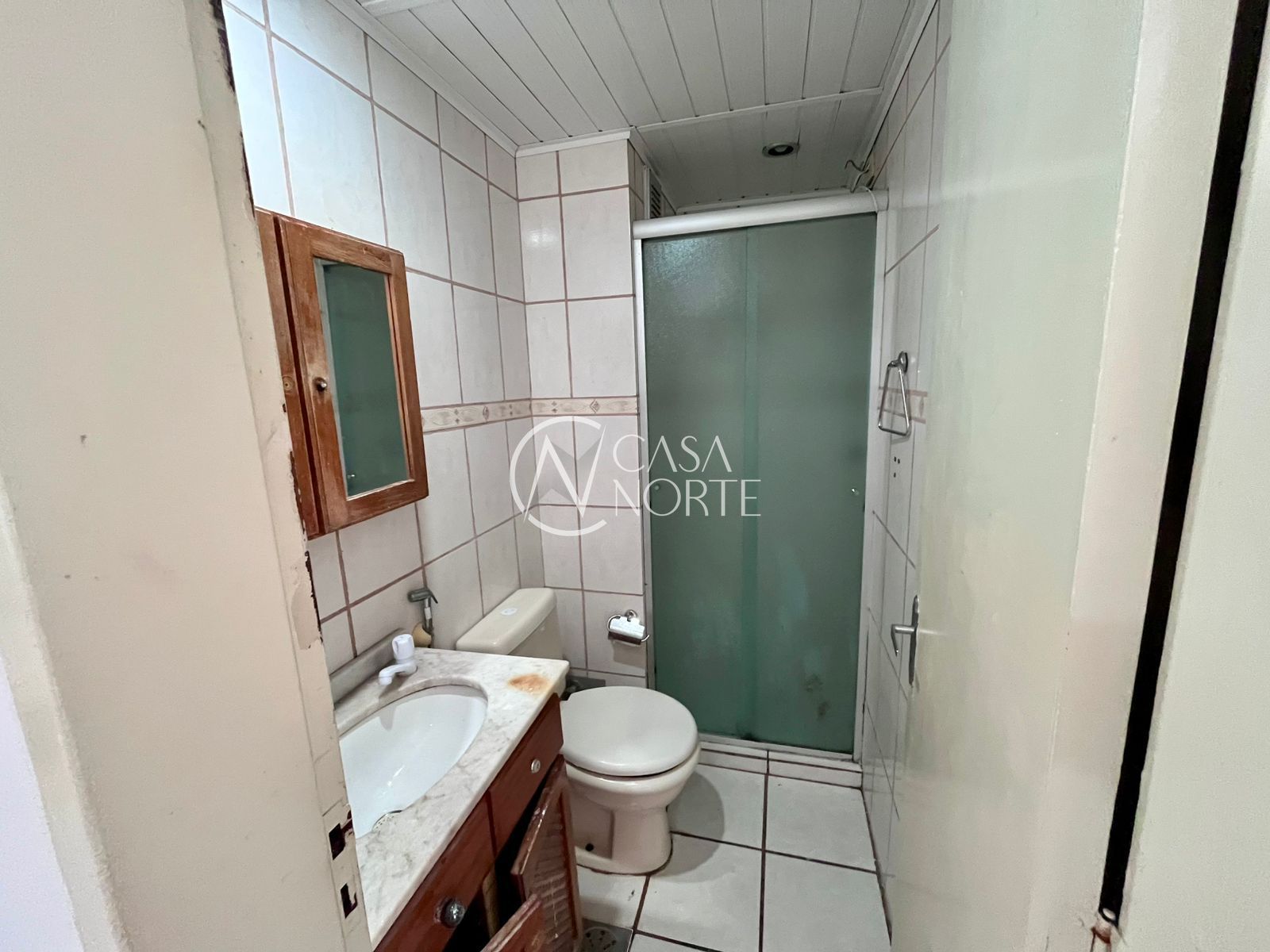 Apartamento à venda com 2 quartos, 56m², 1 vaga, Rua Coronel Massot no bairro Cristal em Porto Alegre