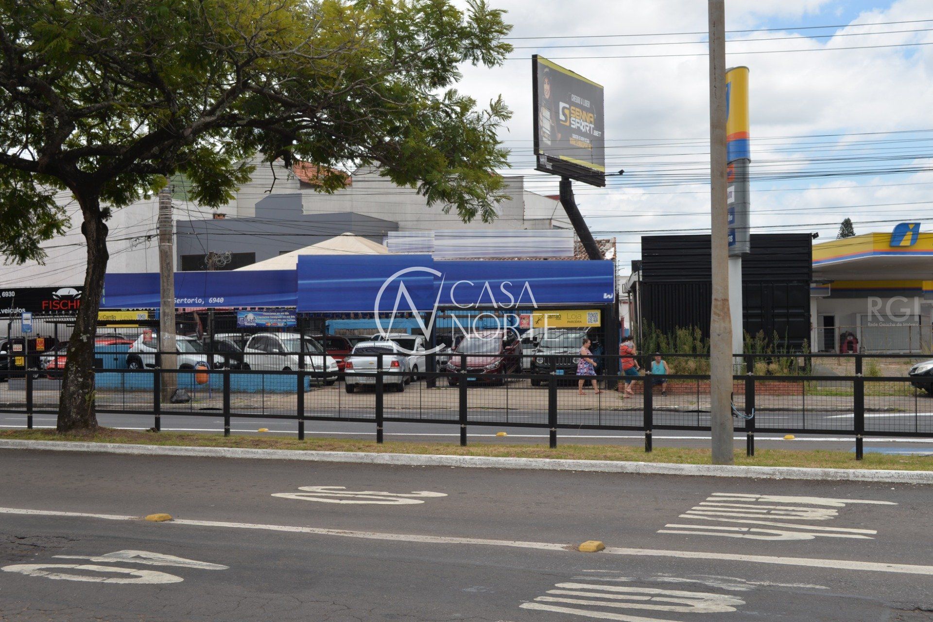 Casa Comercial à venda , 130m², Avenida Sertorio no bairro Sarandi em Porto Alegre