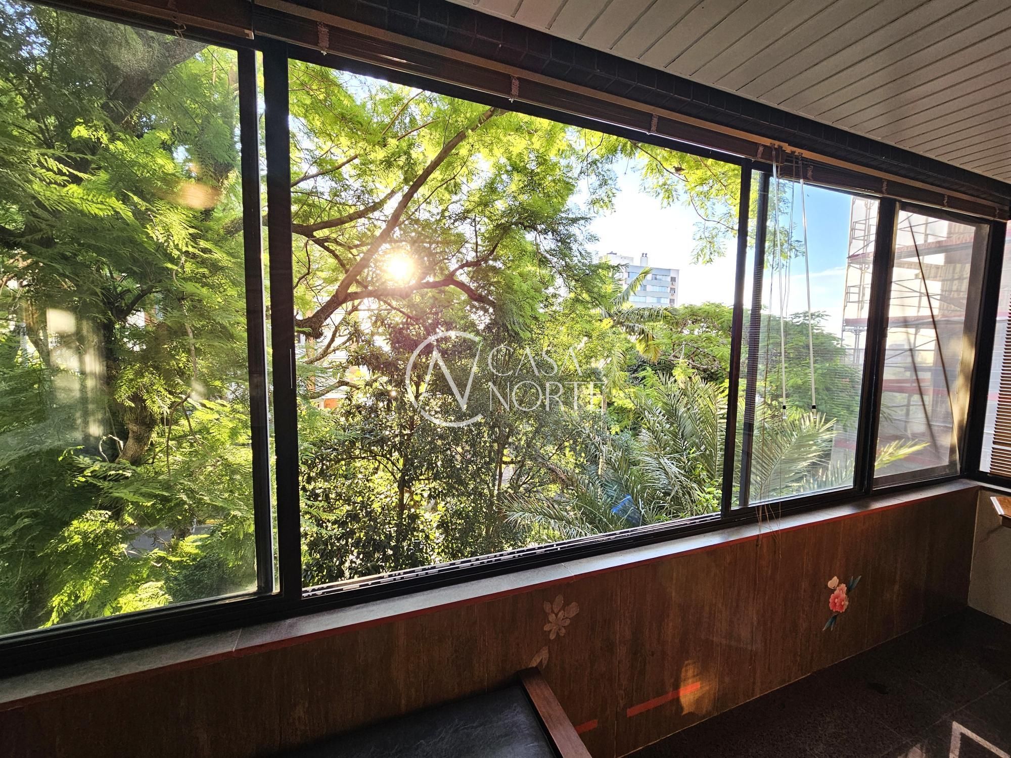 Apartamento à venda com 3 quartos, 166m², 1 suíte, 3 vagas, Rua Carlos Von Koseritz no bairro São João em Porto Alegre