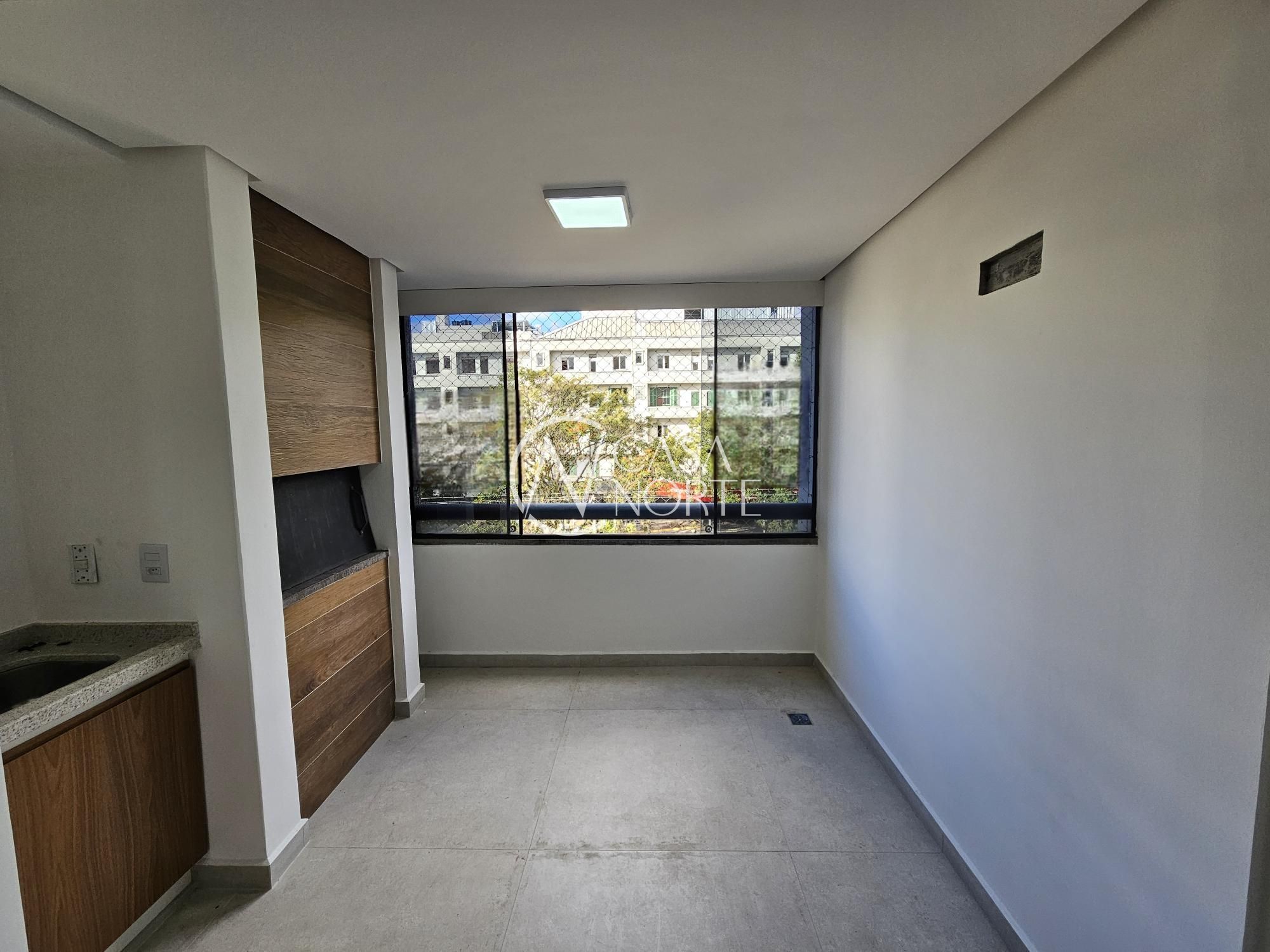 Apartamento à venda com 2 quartos, 66m², 1 vaga, Avenida Francisco Trein no bairro Cristo Redentor em Porto Alegre