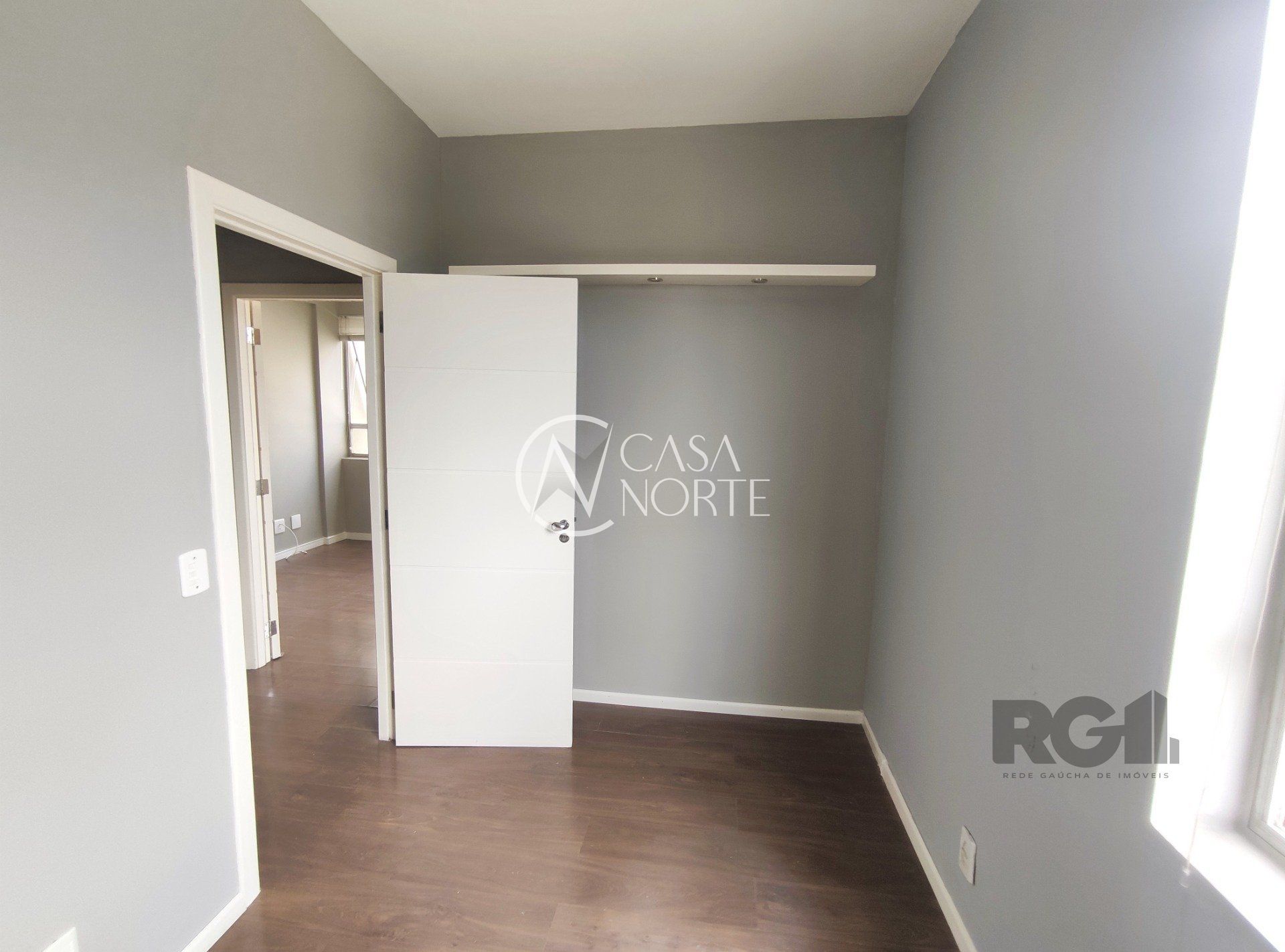 Sala Comercial à venda , 31m², Avenida Iguassu no bairro Petrópolis em Porto Alegre