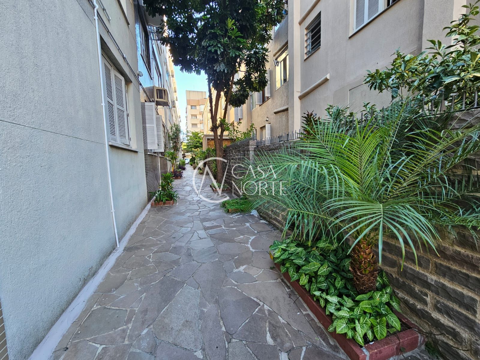 Apartamento à venda com 2 quartos, 79m², Rua Santana no bairro Santana em Porto Alegre