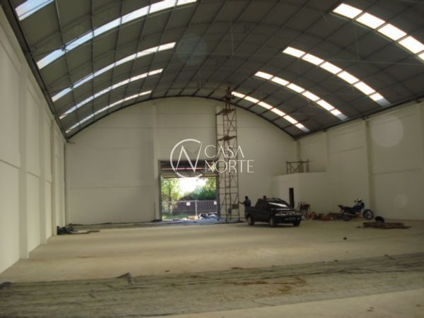 Pavilhão à venda , 2227m², Avenida das Industrias no bairro Anchieta em Porto Alegre