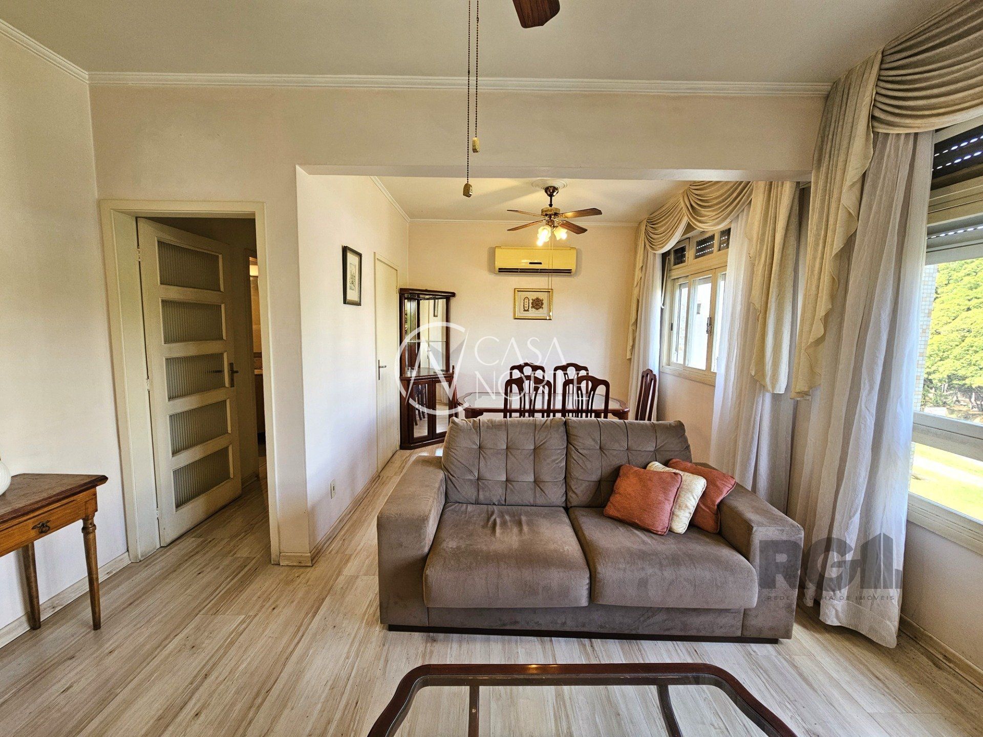 Apartamento à venda com 3 quartos, 86m², 1 vaga, Rua Sarmento Leite no bairro Centro Histórico em Porto Alegre