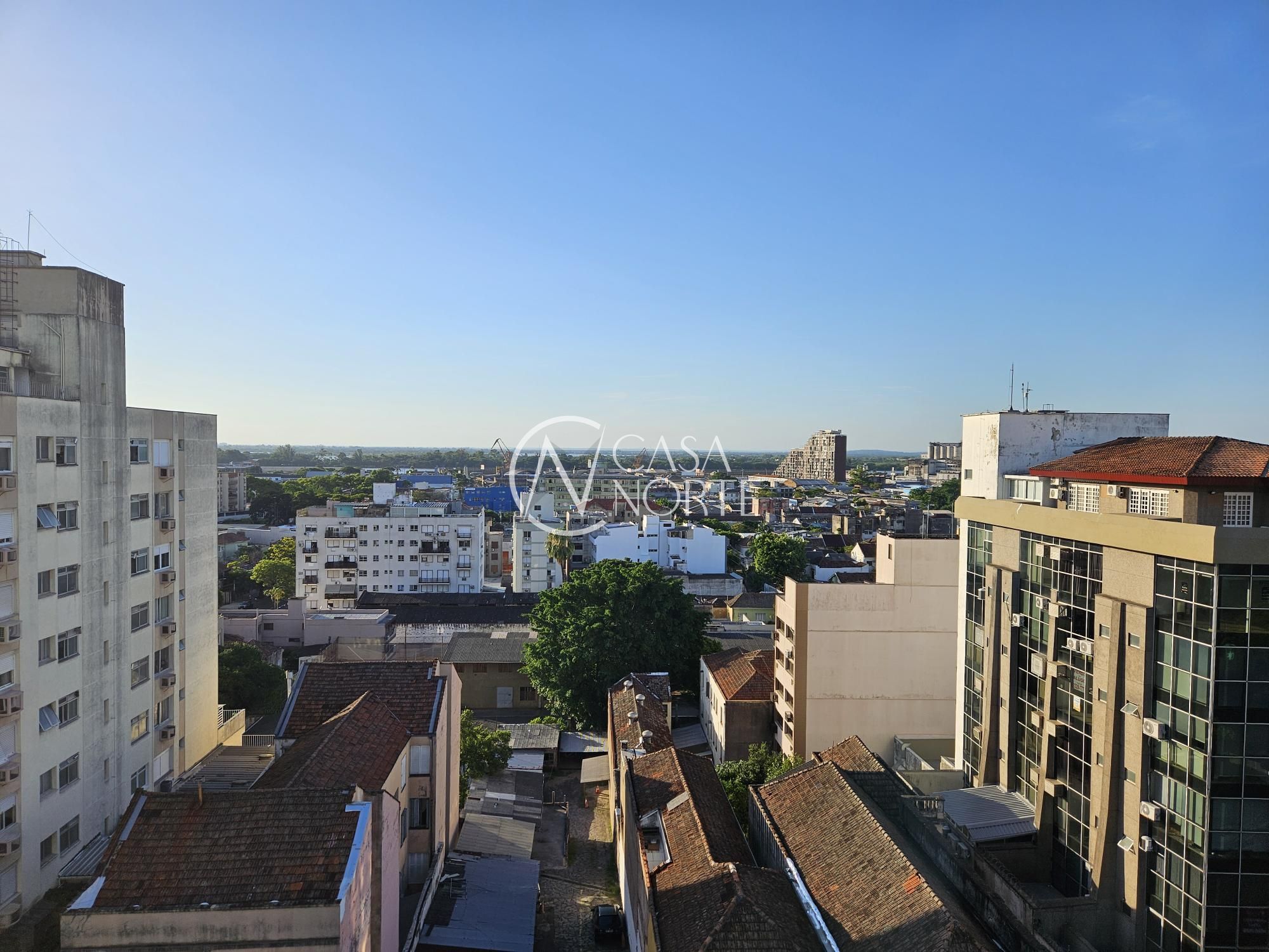 Apartamento à venda com 3 quartos, 71m², Avenida Cristóvão Colombo no bairro Moinhos de Vento em Porto Alegre