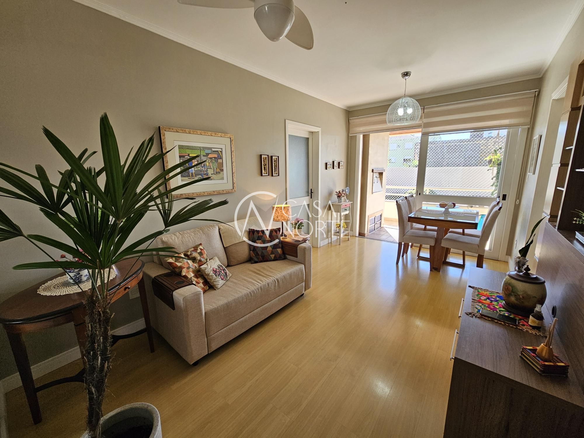 Apartamento à venda com 2 quartos, 69m², 1 vaga, Rua Visconde do Rio Branco no bairro Floresta em Porto Alegre