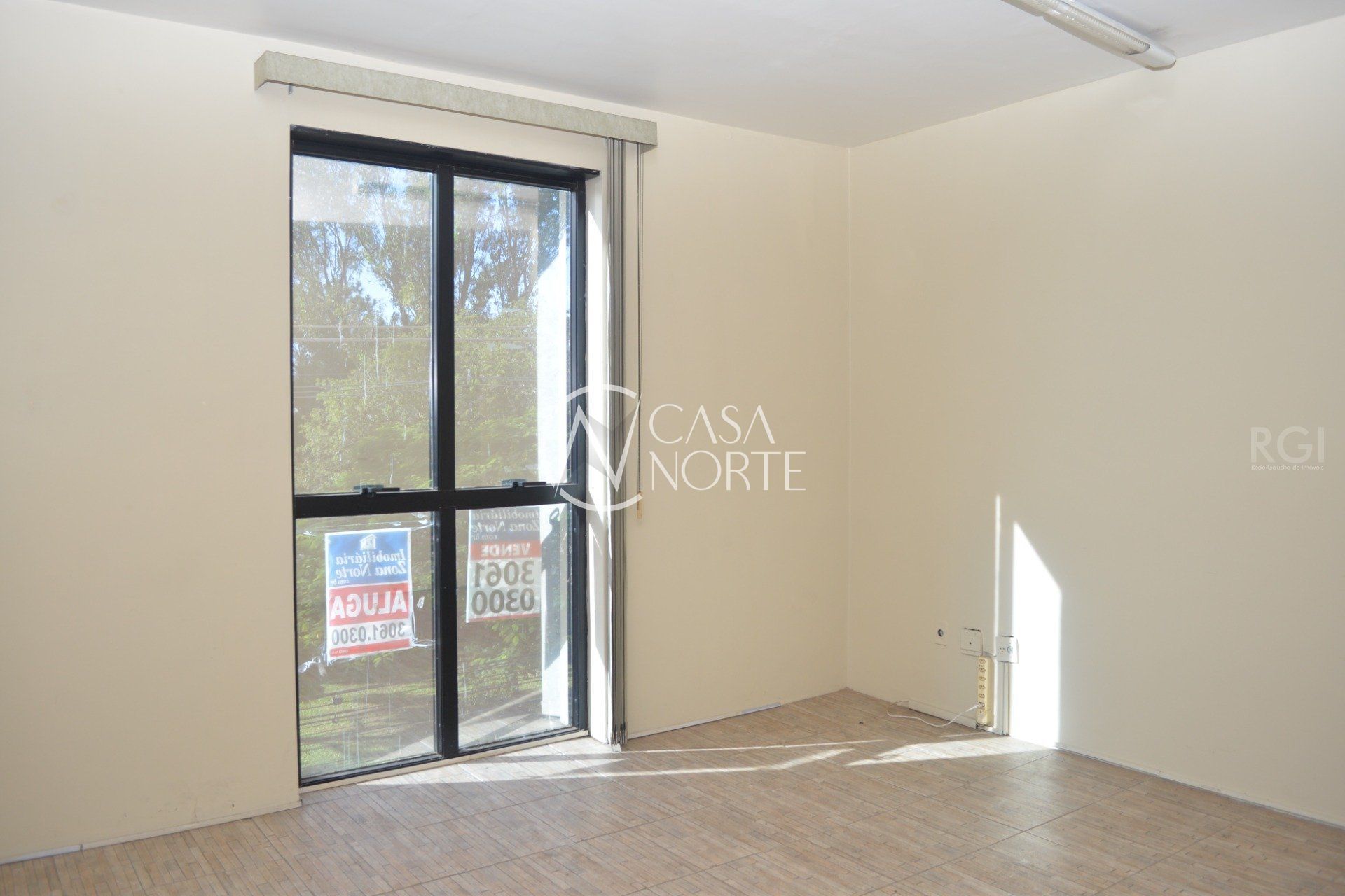 Sala Comercial à venda , 20m², Avenida Ceara no bairro São João em Porto Alegre