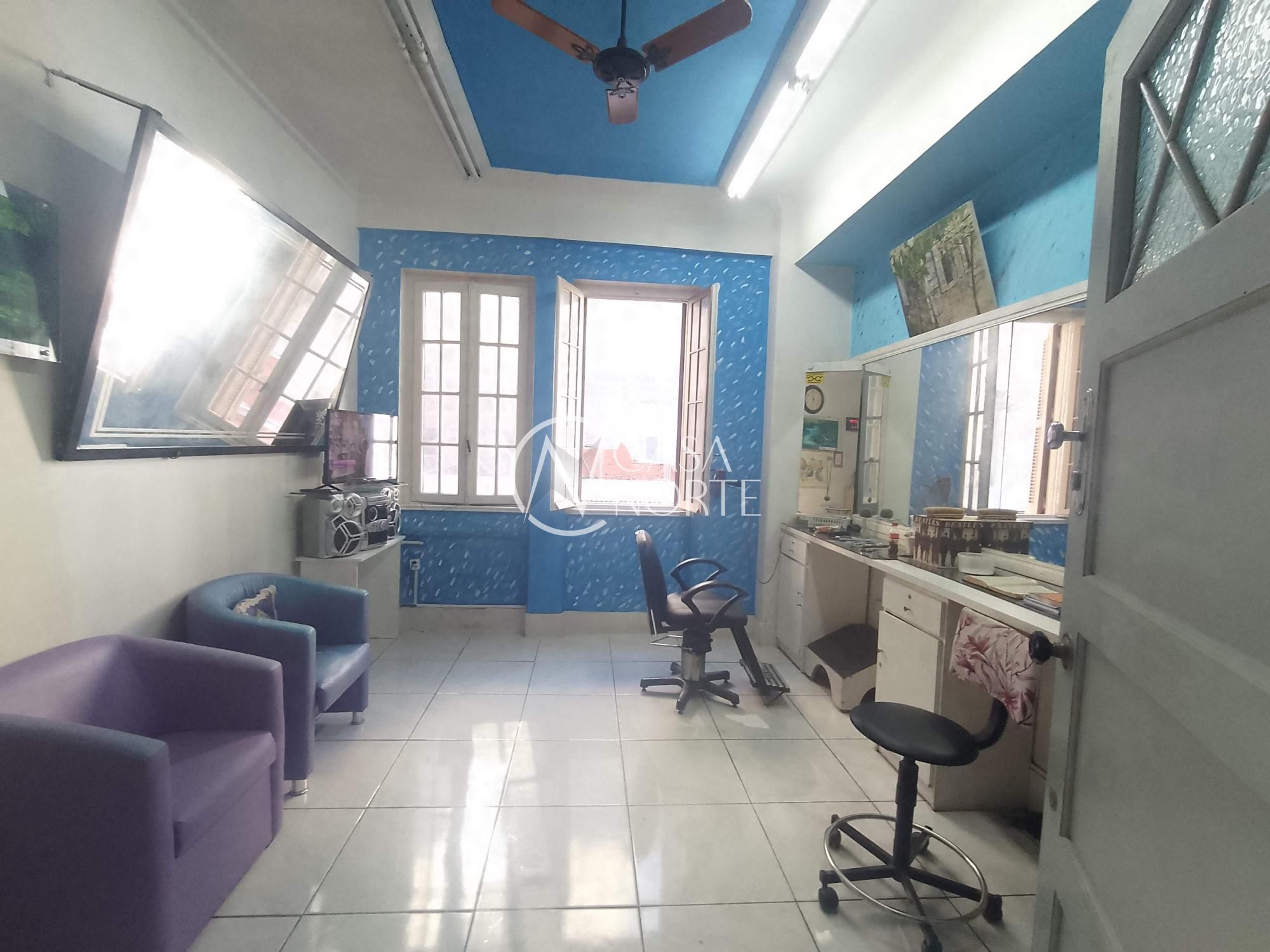 Sala Comercial à venda com 1 quarto, 19m², Avenida Otávio Rocha no bairro Centro Histórico em Porto Alegre